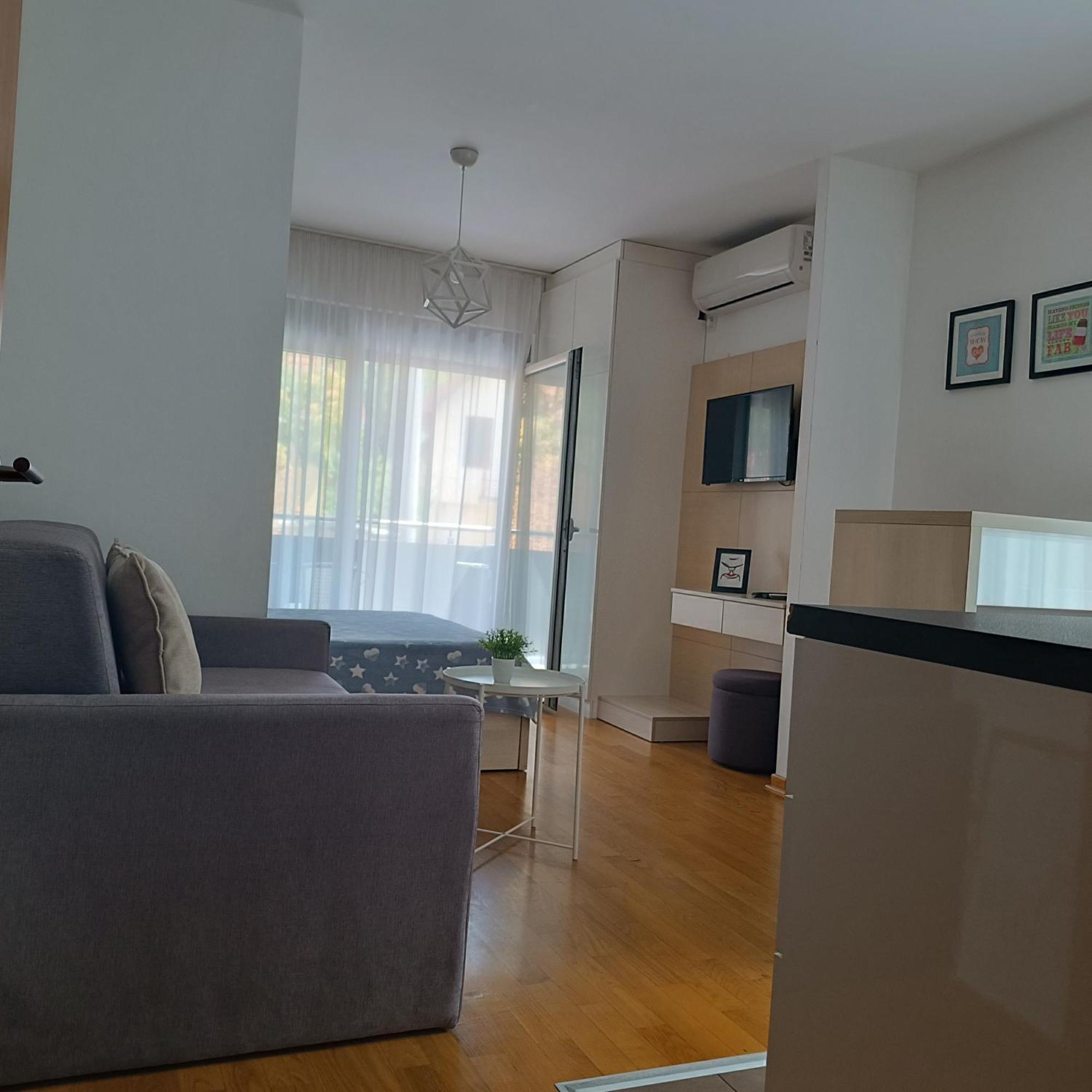 Apartments Karamarkovic Vrnjačka Banja Exterior foto